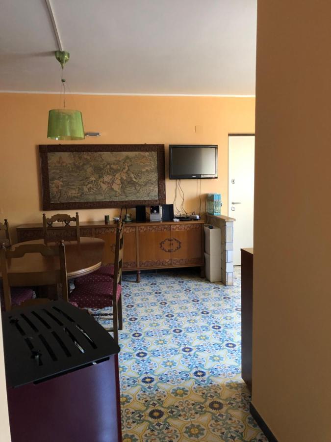 B&B Villa Zia Febronia Patti Eksteriør bilde