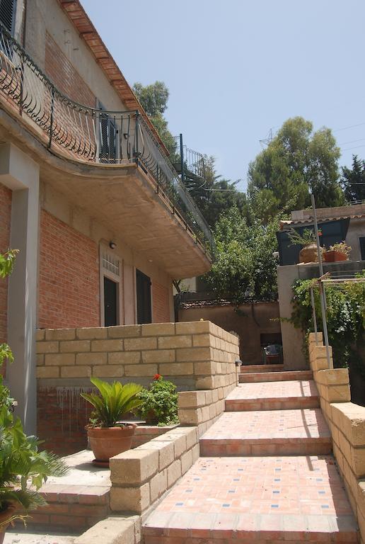 B&B Villa Zia Febronia Patti Eksteriør bilde