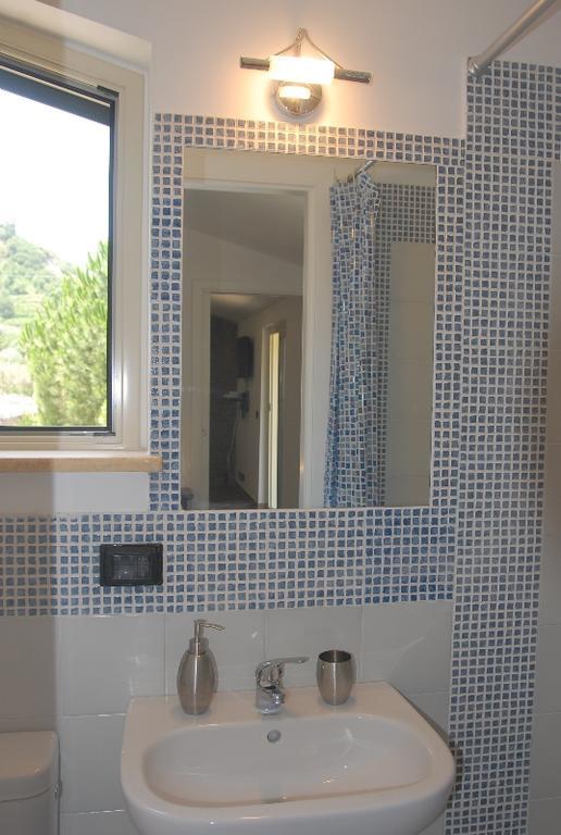 B&B Villa Zia Febronia Patti Eksteriør bilde